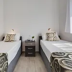 Kastelina 2